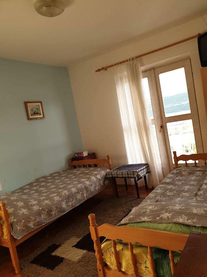 Apartmani Bajgoric 네움 외부 사진